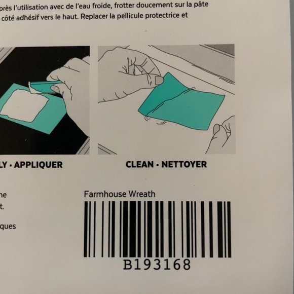 Chalk Couture Farmhouse Wreath - NEW in package - Picture 3 of 3